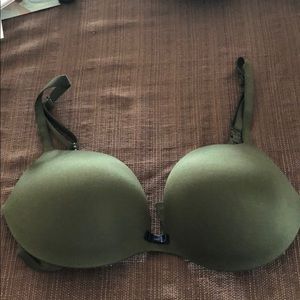 Victoria secret plunge bra size 34DD